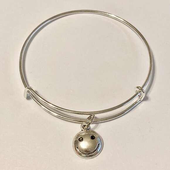 Smiley Face Wire Charm Bracelet Slider Adjustable Stretch Silver Tone Happy - Picture 8 of 12